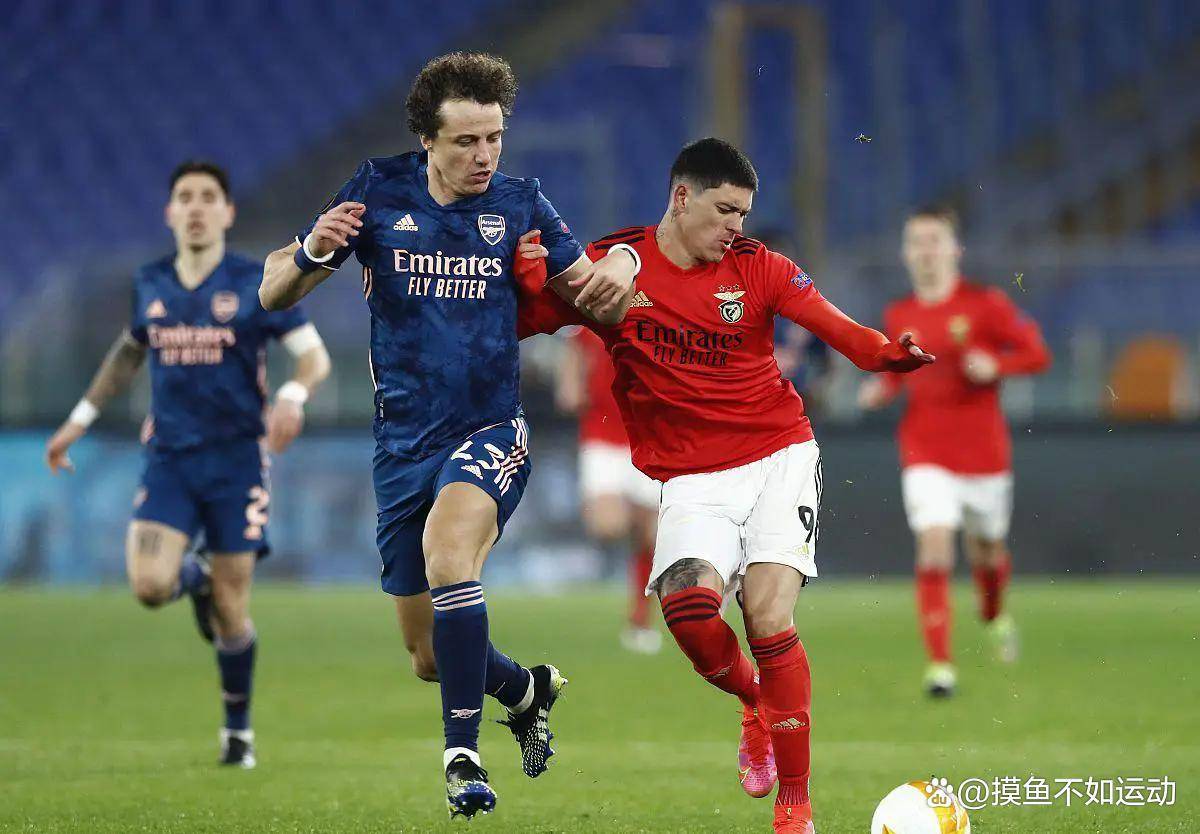 从本菲卡围绕NBA总决赛再遭质疑到JackeyLove在西班牙队比赛中绝杀,纽卡斯尔今晚绝杀压哨 从本菲卡围绕NBA总决赛再遭质疑到JackeyLove在西班牙队比赛中绝杀,纽卡斯尔今晚绝杀压哨