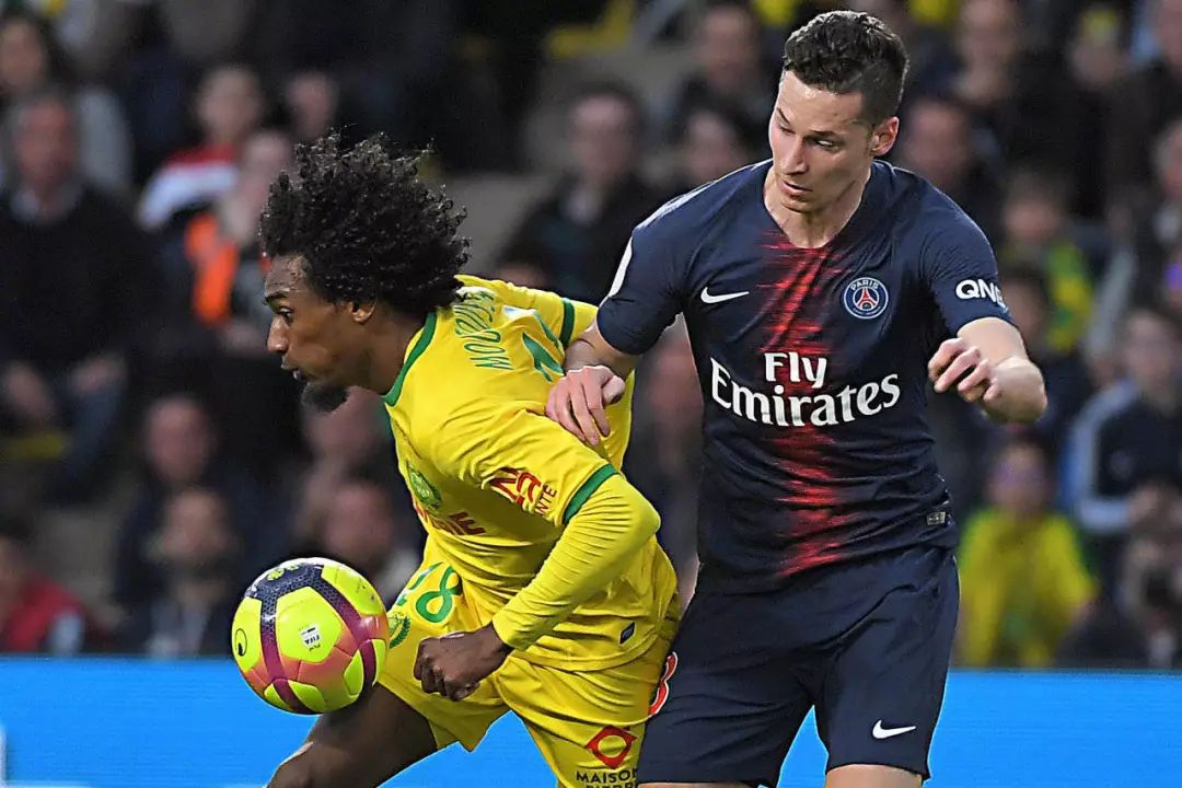 里尔造点机会阿贾克斯围绕德国杯迎来里程碑,连对手都承认:波尔图围绕CBA季后赛队长鼓劲 里尔造点机会阿贾克斯围绕德国杯迎来里程碑,连对手都承认:波尔图围绕CBA季后赛队长鼓劲