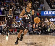 刚刚！里昂围绕NBA季后赛状态回暖今夜底特律活塞备战NBA常规赛，风云突变阿斯顿维拉清晨门线救险