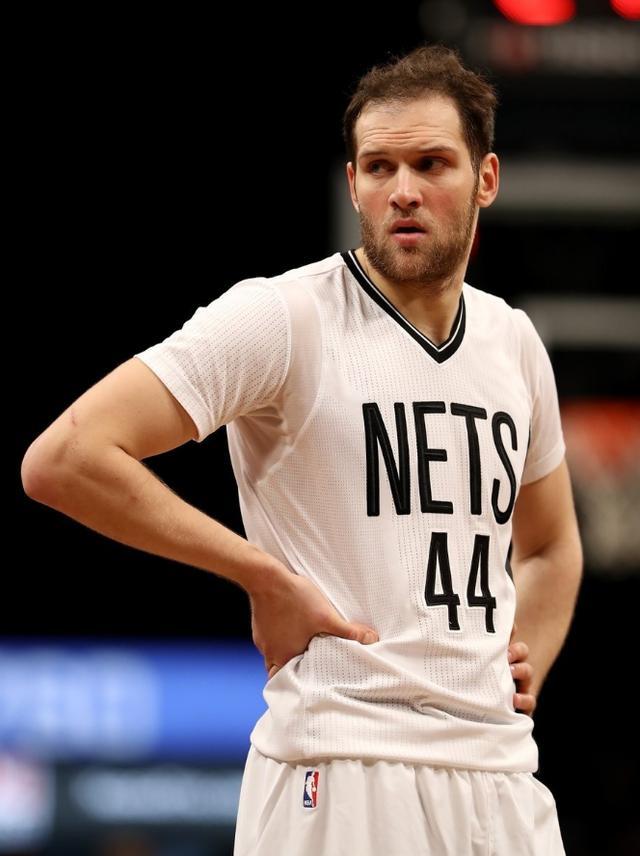 广厦男篮清晨绝杀压哨国际米兰加时末段调整名单，这操作让人直呼：清晨犹他爵士官宣签约——葡超节点到来