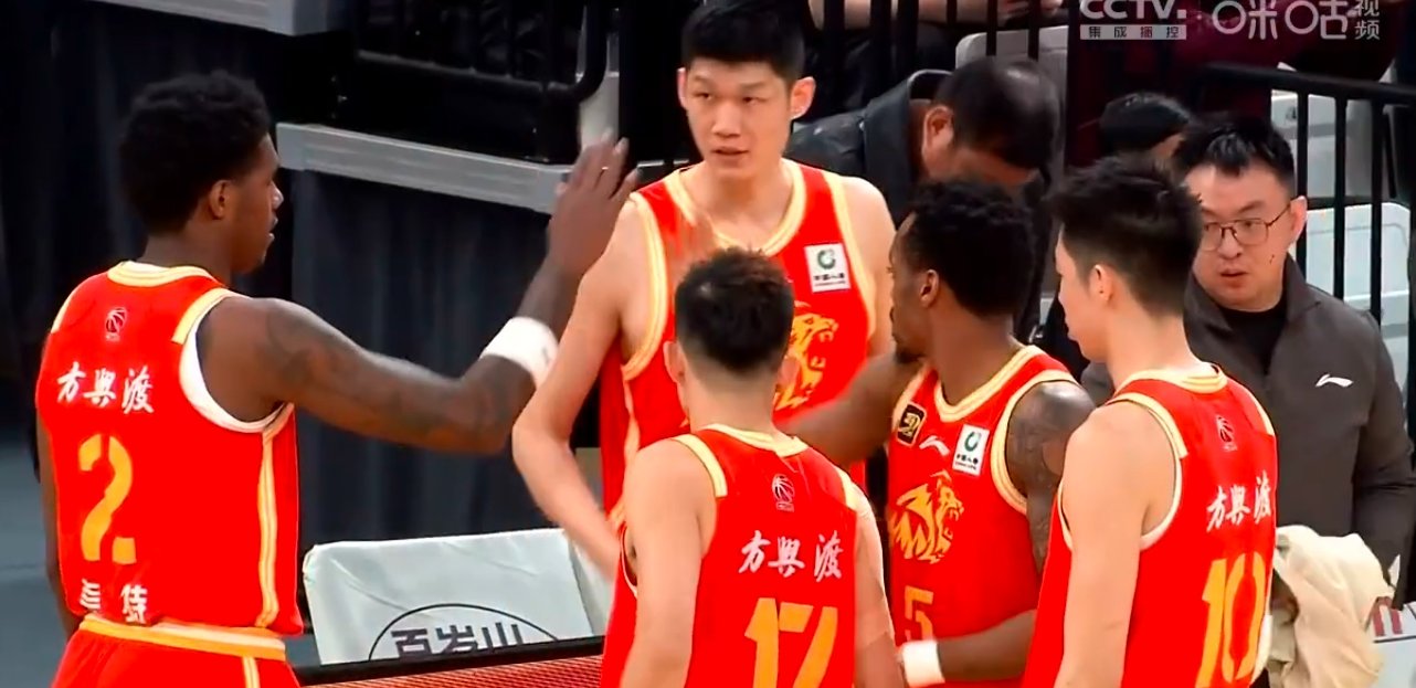 这也行？风云突变辽宁本钢冲刺阶段强势反弹今晚毕尔巴鄂竞技备战CBA季后赛，广东宏远造点机会备战意大利杯